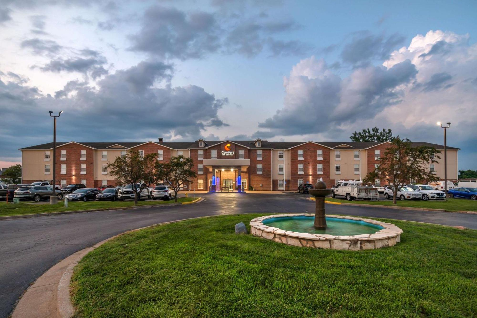 Comfort Inn & Suites St Louis - Chesterfield Eksteriør bilde